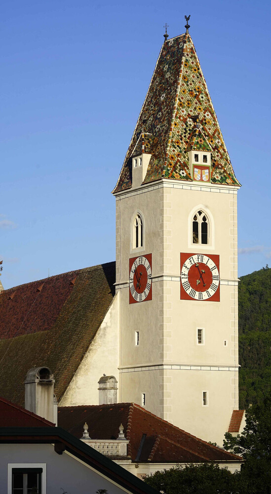 Frontansicht Kirche