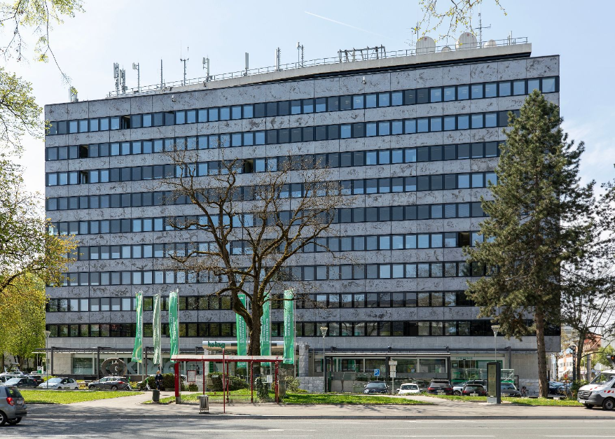 Blick auf das Hochhaus des KELAG-Konzerns