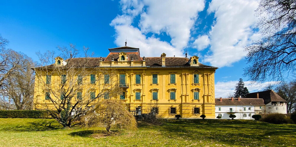 Schloss Neudau West