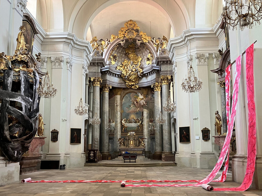 Augusteum – ehemalige Augustinerkirche mit Blick auf das Fresko von F.A. Maulbertch