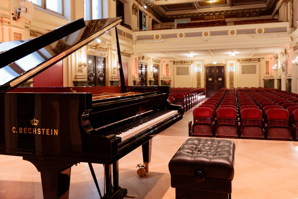 Der Ehrbar Saal im 4. Wiener Gemeindebezirk strahlt in neuem Glanz.